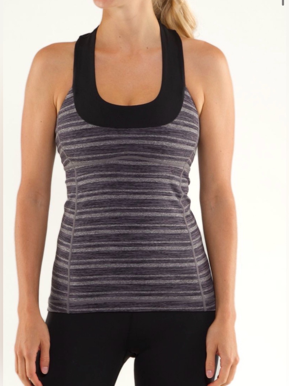 Lululemon racer back tank top. Size 8.